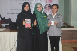 Genam Tangsel mengisi materi untuk Seminar Pelajar 5 JASCOM Indonesia 2